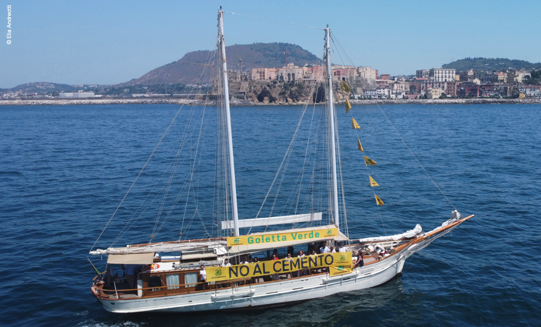 Allarme mare italiano: reati ambientali in crescita del 30%
