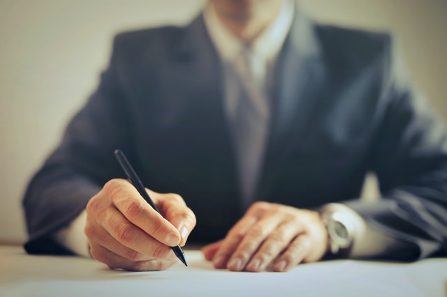 I manager e lo sviluppo sostenibile: a che punto siamo in Europa? I manager e lo sviluppo sostenibile: a che punto siamo in Europa?