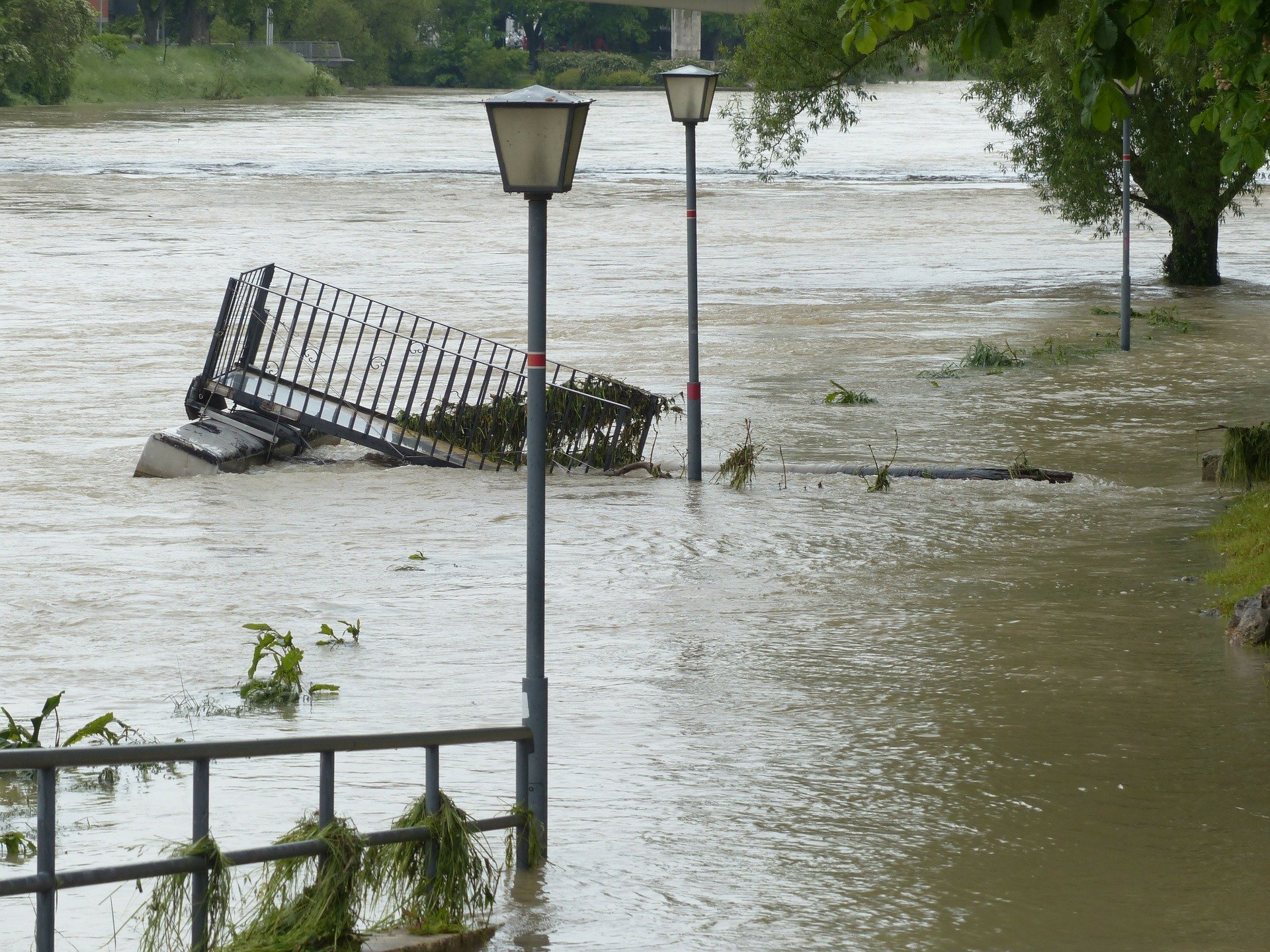 Legambiente: dal 2010 gravi danni per eventi estremi in 350 comuni italiani