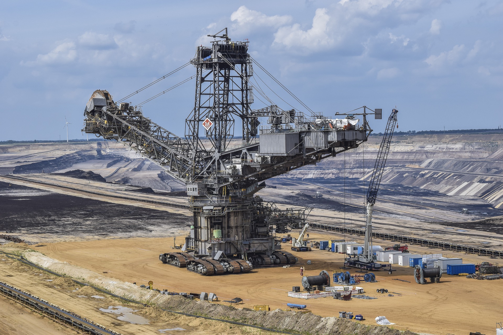 Gas naturale e Covid hanno abbattuto la domanda di carbone, ma il futuro è incerto Gas naturale e Covid hanno abbattuto la domanda di carbone