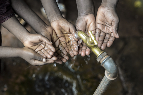 Acqua e igiene nelle strutture sanitarie: forti criticità nei Paesi meno sviluppati Acqua e igiene nelle strutture sanitarie: forti criticità nei Paesi meno sviluppati